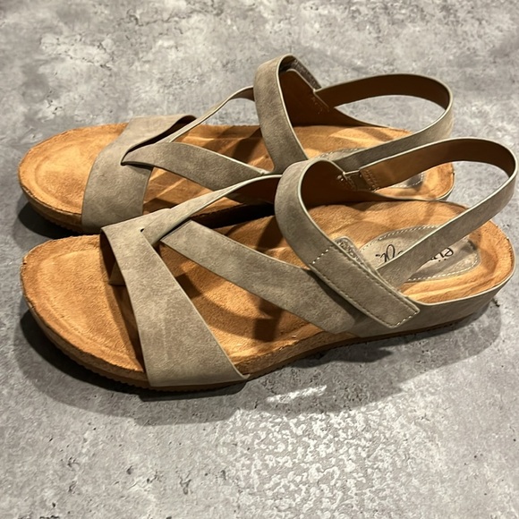 Euro soft sandal - Picture 2 of 6